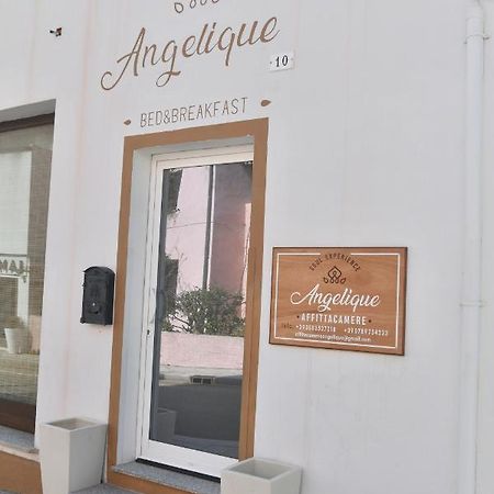 Angelique Affittacamere サンタ・テレーザ・ガッルーラ エクステリア 写真