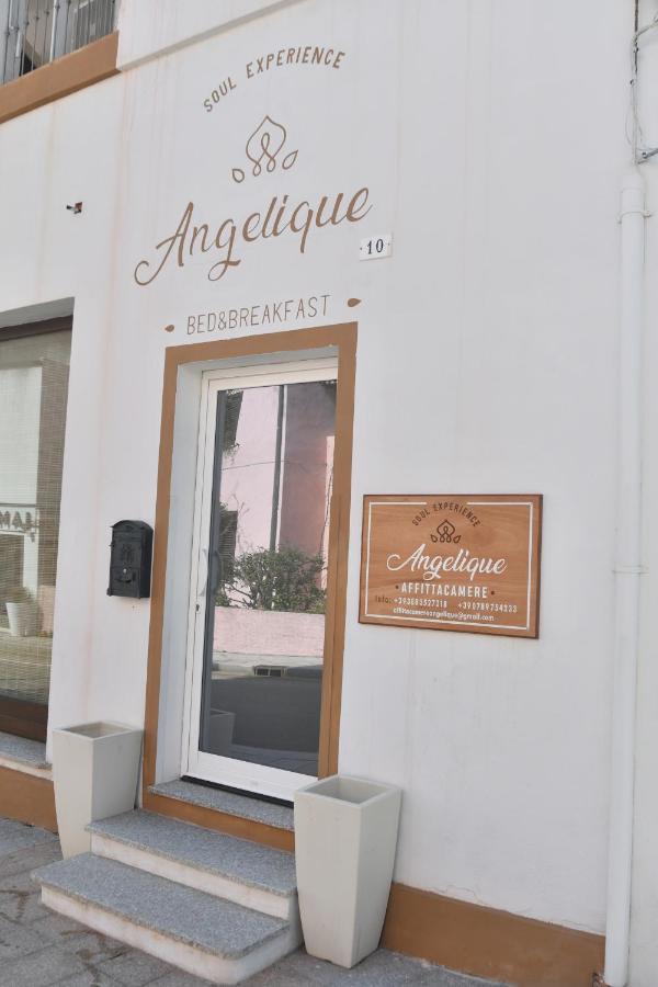 Angelique Affittacamere サンタ・テレーザ・ガッルーラ エクステリア 写真